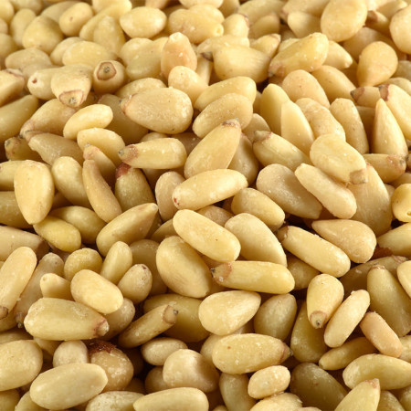 PIGNONS DE PIN BIO EN VRAC