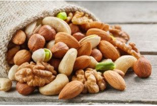 Fruits secs et graines : alliés de votre routine quotidienne