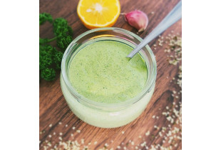 Verte et bio : une sauce fraiche et crémeuse pour vos salades !